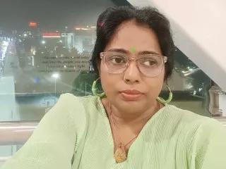 Offline Sonia9119 on Streamate