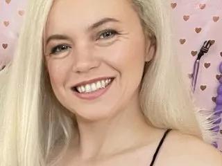 SophiaSinclaireX on Streamate 