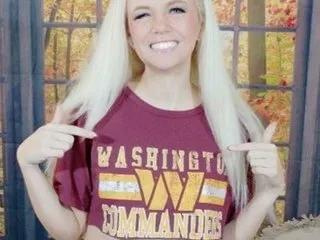 Group SophiaSinclaireX on Streamate