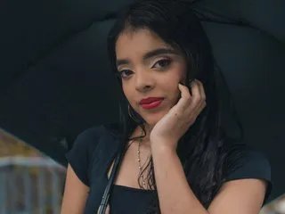 Offline SophiiaBlazee on Streamate