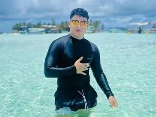 Offline SteveBunny on Streamate