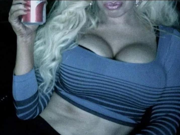 Sunshinebella on Streamate 