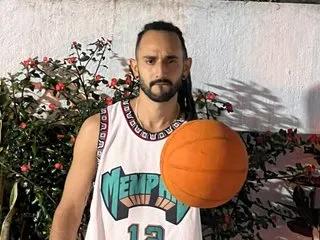 Tatis_18 on Streamate