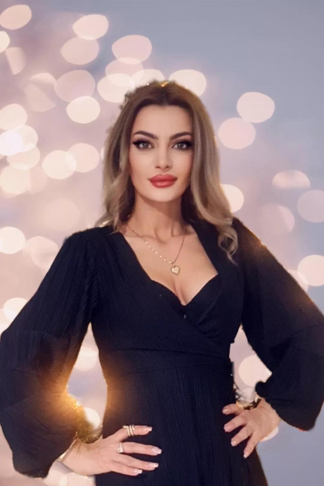 Offline ViciousEve on Streamate