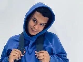 Admire 19 years old WillyCruz from Streamate WillyCruz from Streamate