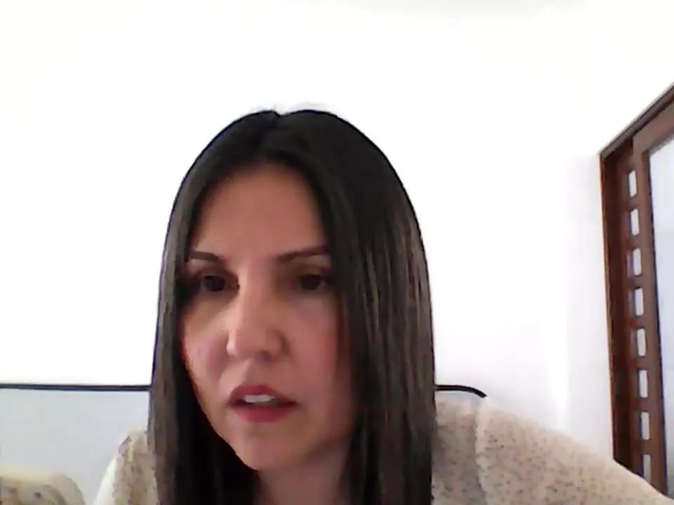 Offline AdelaShery on Streamray