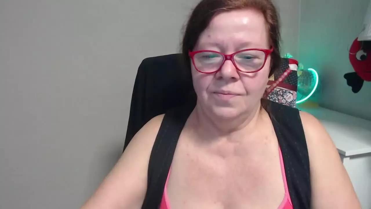 AdeleeModel on Streamray 