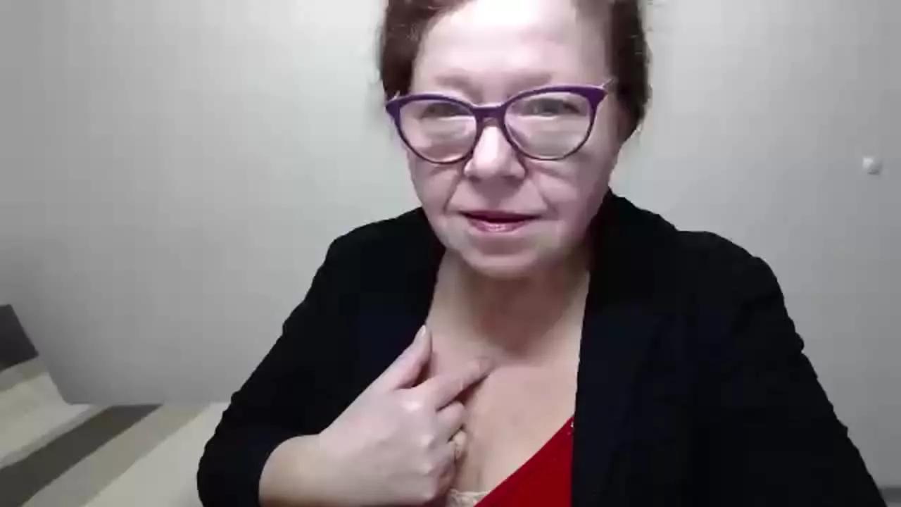 AdeleeModel on Streamray 