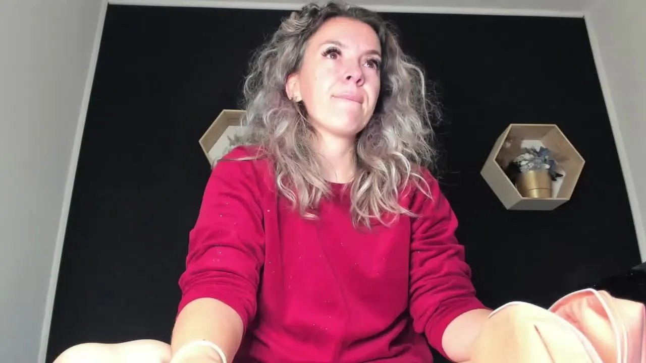 Offline AlesysS on Streamray