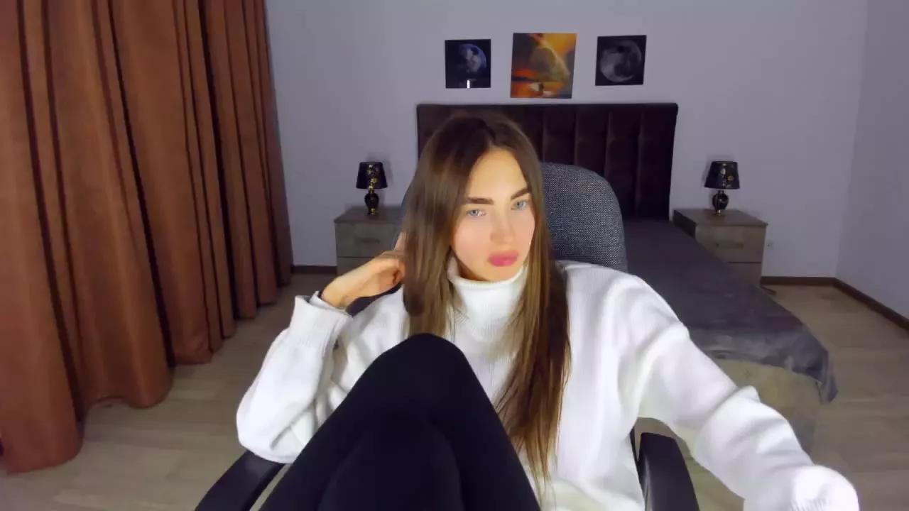AliceAzalea on Streamray 
