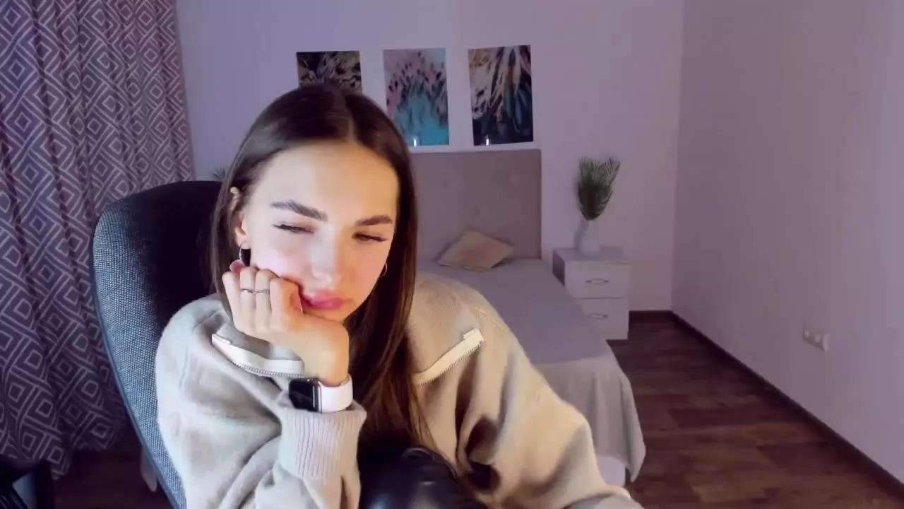 AliceAzalea on Streamray 