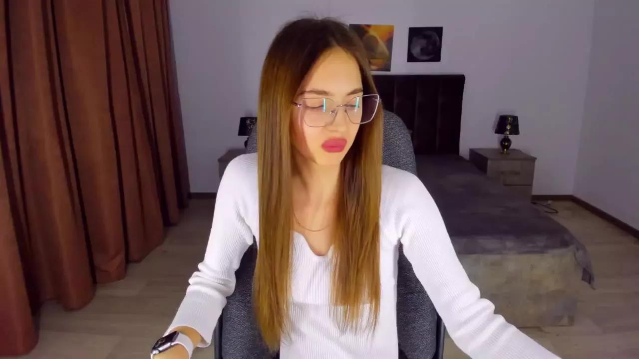 AliceAzalea on Streamray 