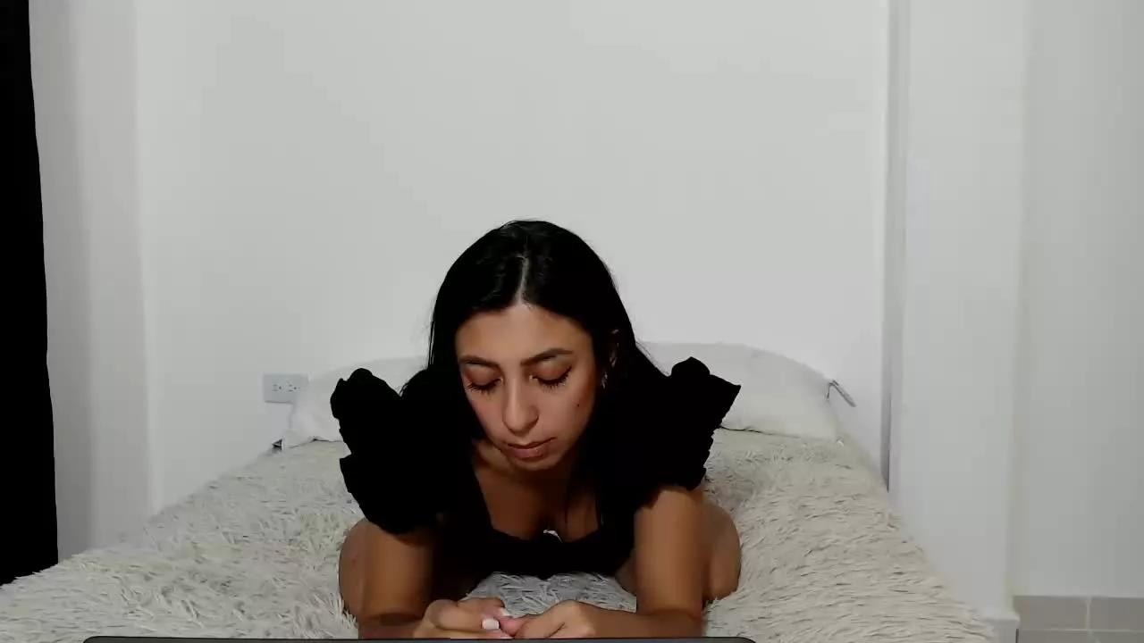 AliceRouse on Streamray 