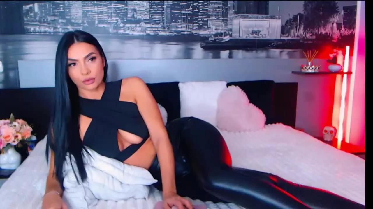 Freechat AmaliaR on Streamray