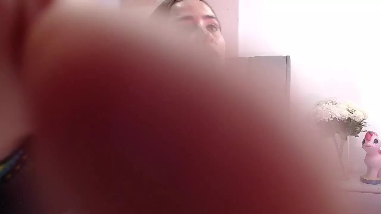 Offline AngieEvans on Streamray