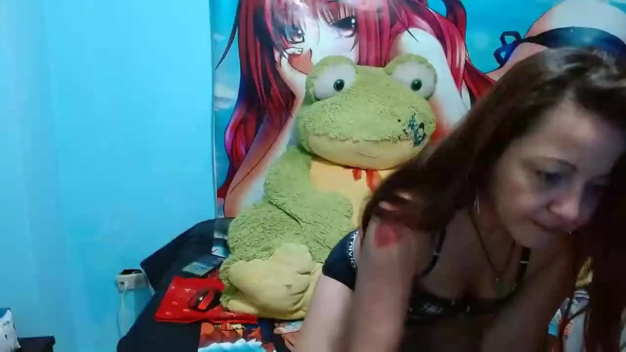 Offline AnieHorny on Streamray