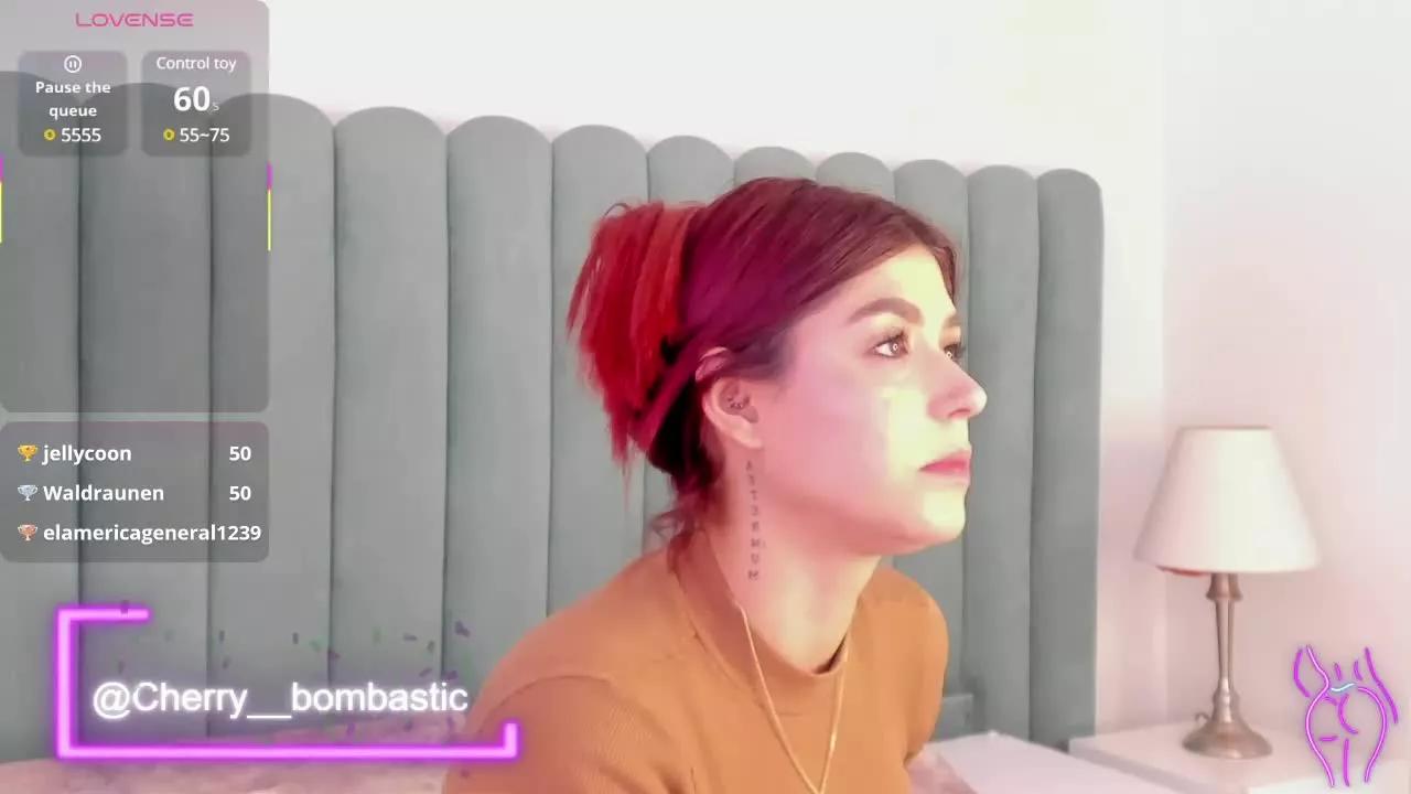 Anny_Cherry on Streamray 