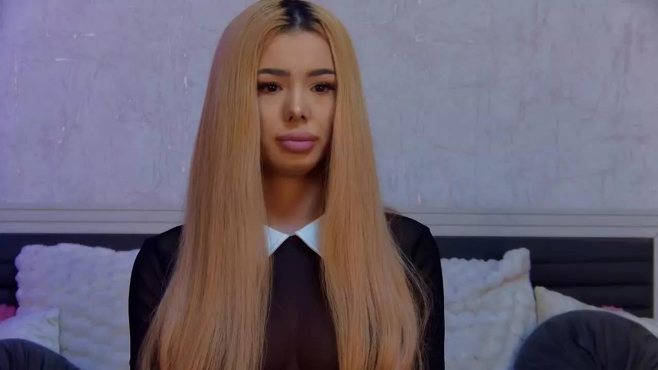 AriannaVoss on Streamray 