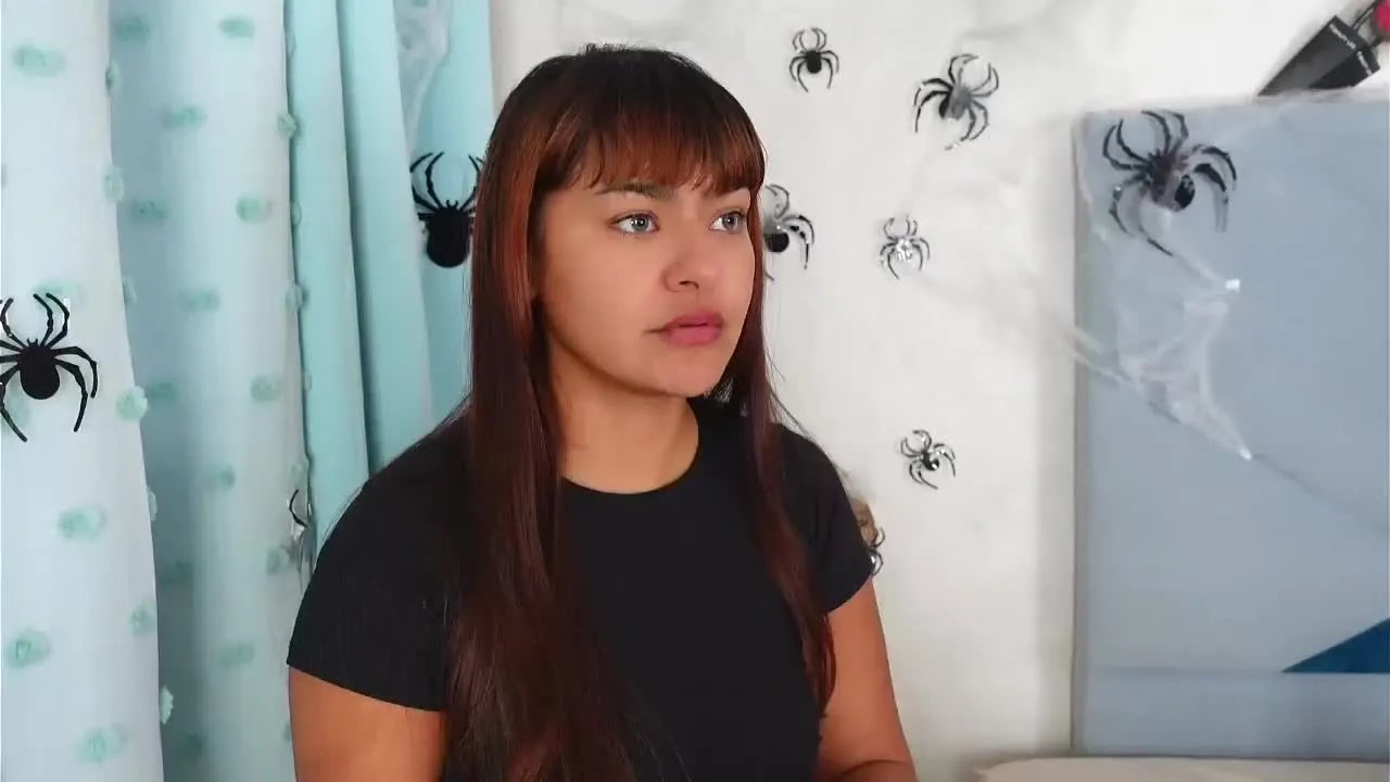 Offline AshiaEkta on Streamray