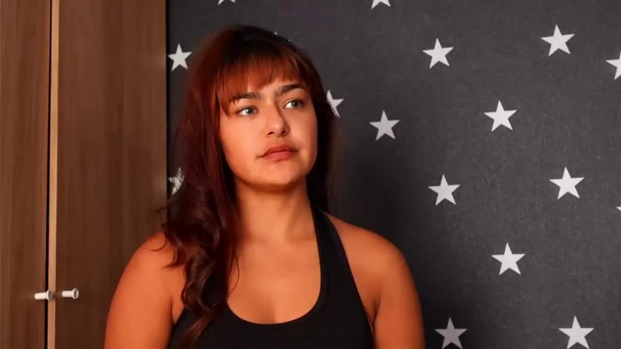 Offline AshiaEkta on Streamray