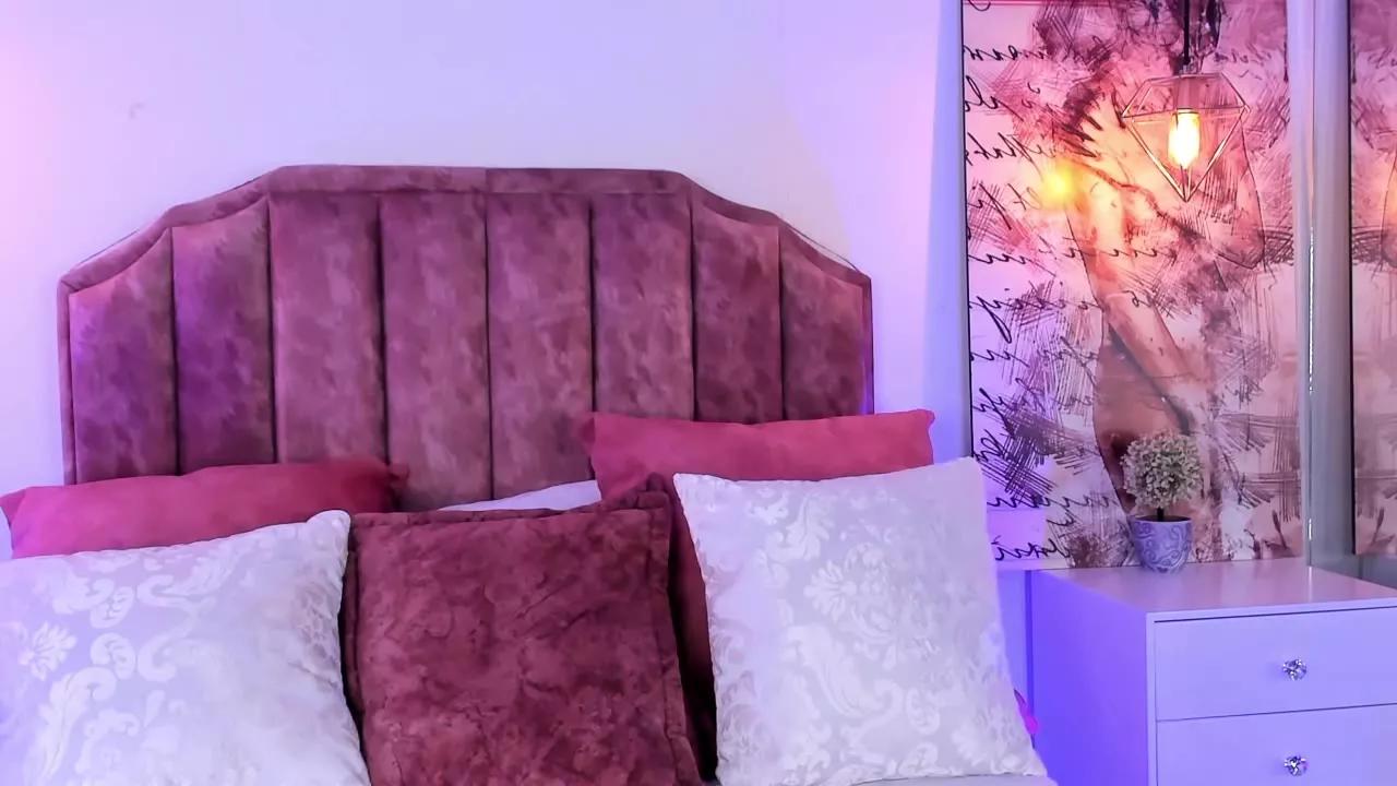 AshleyRoose on Streamray 