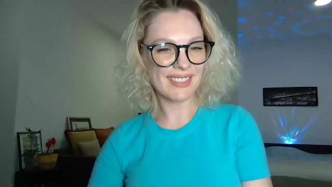 beautifulkollettee on Streamray 