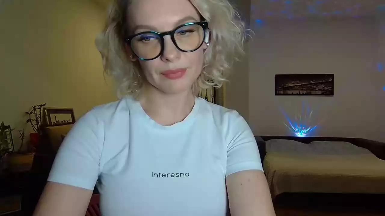 beautifulkollettee on Streamray 