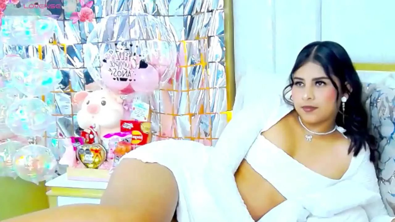 Offline BelaCarter on Streamray