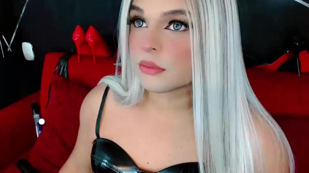 BellaBlackMendoza on Streamray 