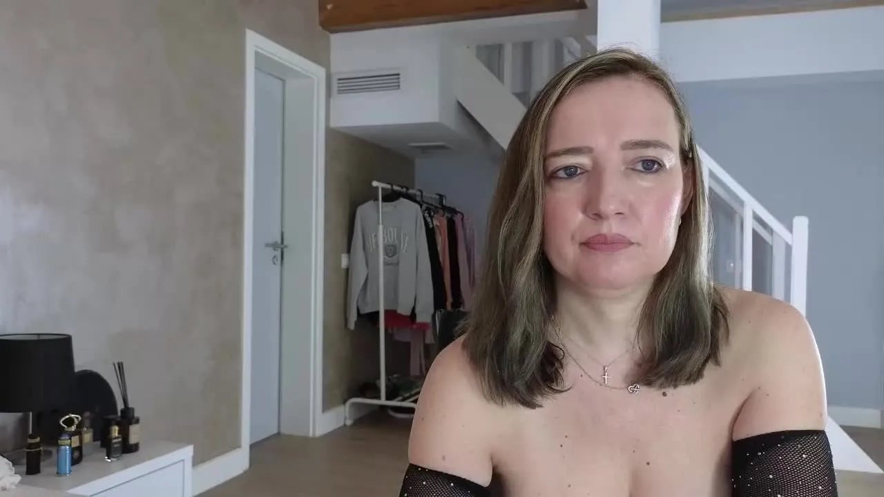 Offline Blue_Angel_Sweet on Streamray