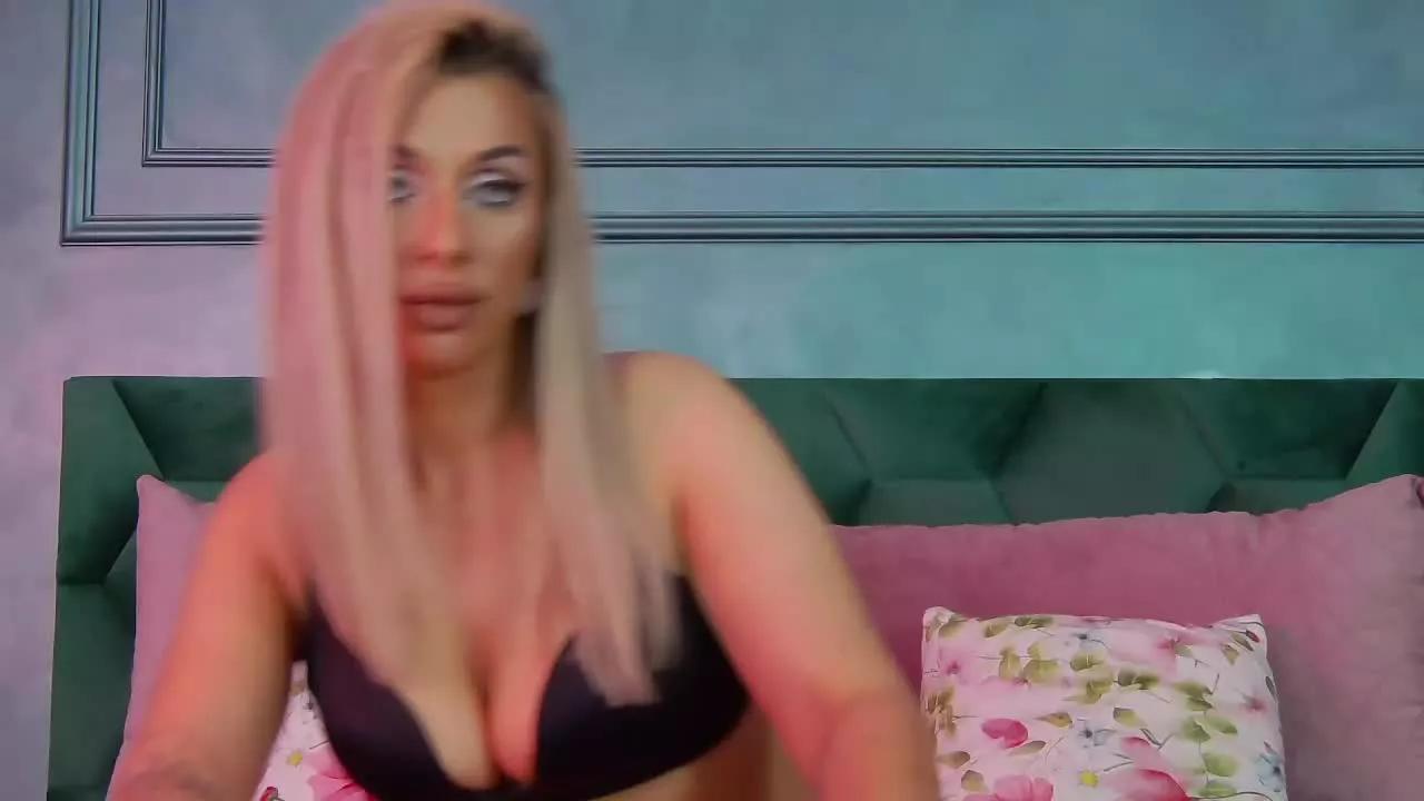 BrandySteel on Streamray 