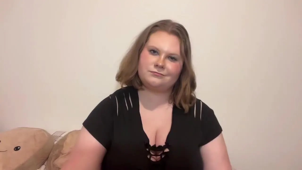 Freechat BriannaCute on Streamray