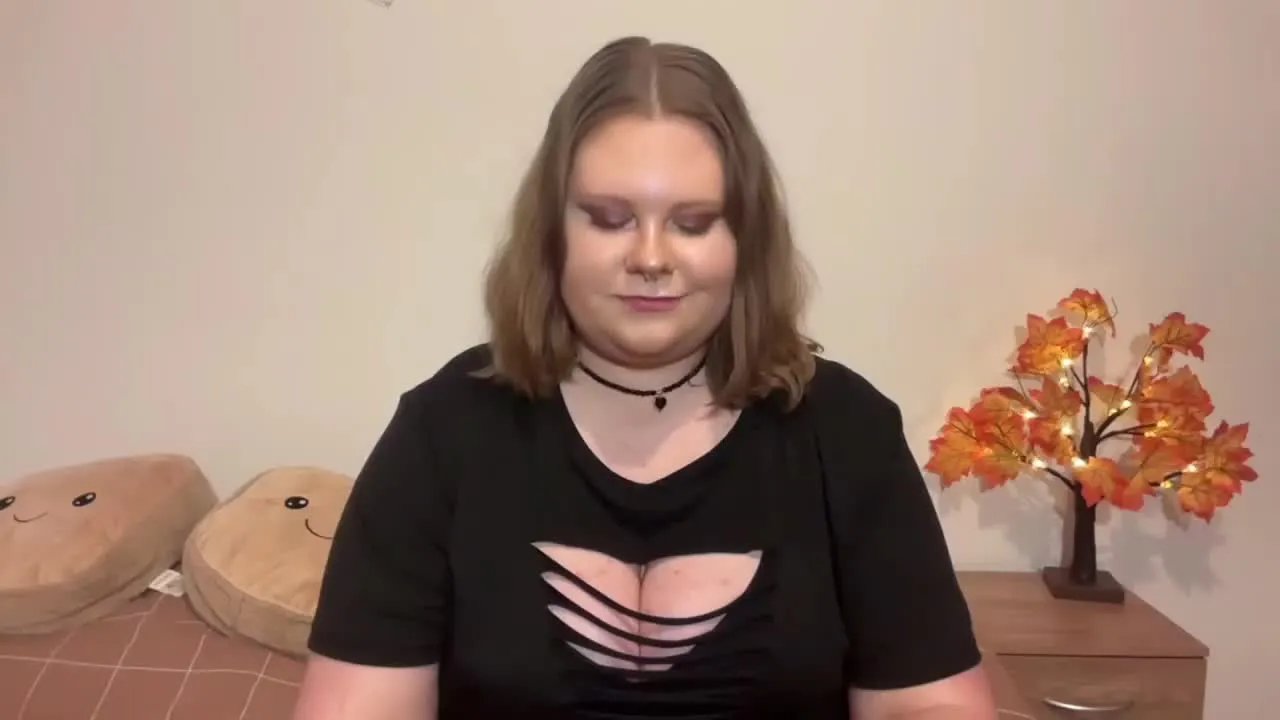 Freechat BriannaCute on Streamray