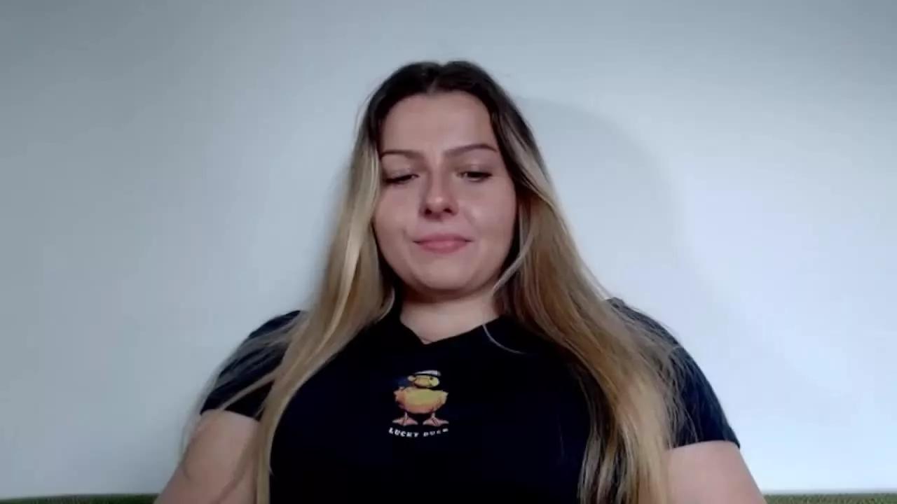 BritneyDevil on Streamray 