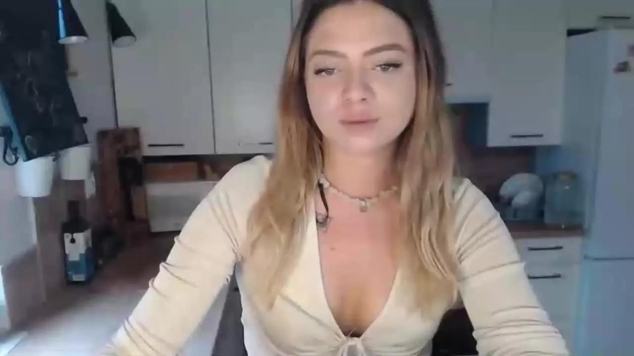 BuffyLust on Streamray 