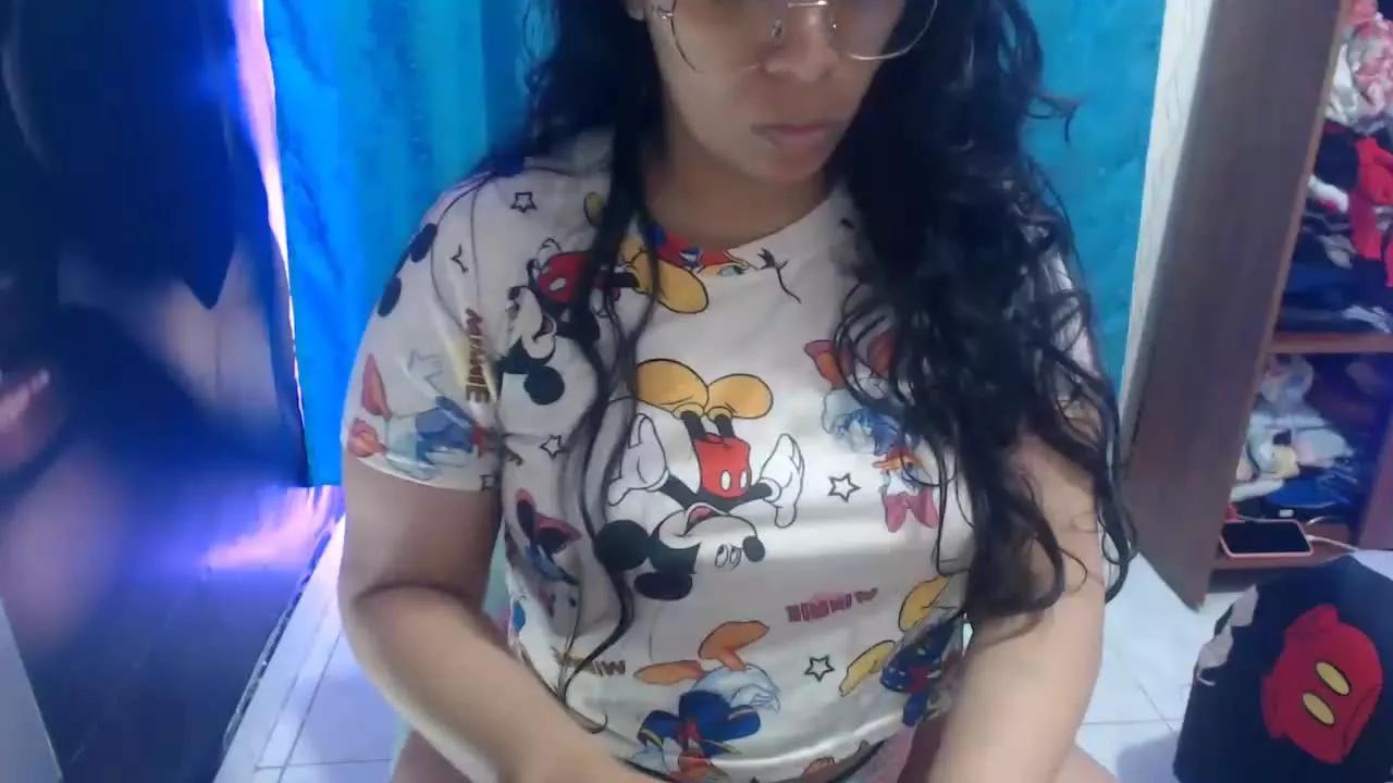 Canela69_nasty1 on Streamray 