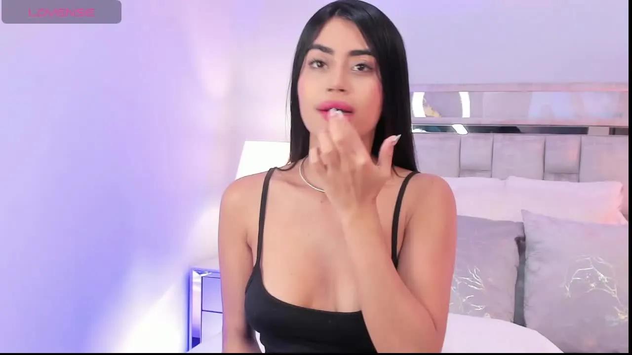 Offline CarolineWilliams on Streamray