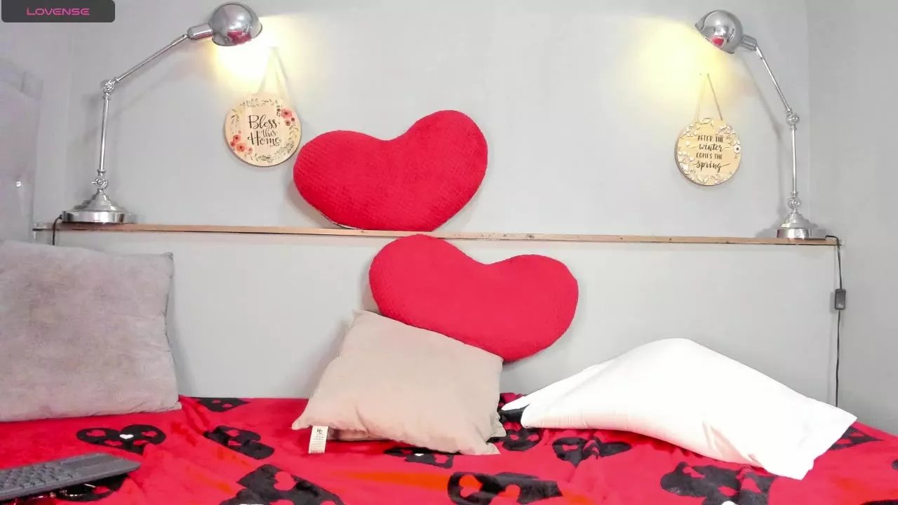 Offline Channelhiller on Streamray