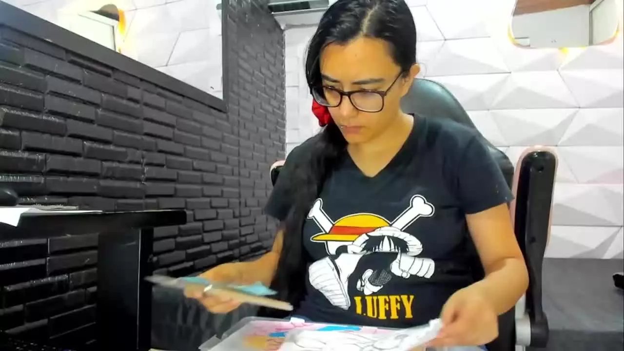 Offline DakotaFerchoT on Streamray