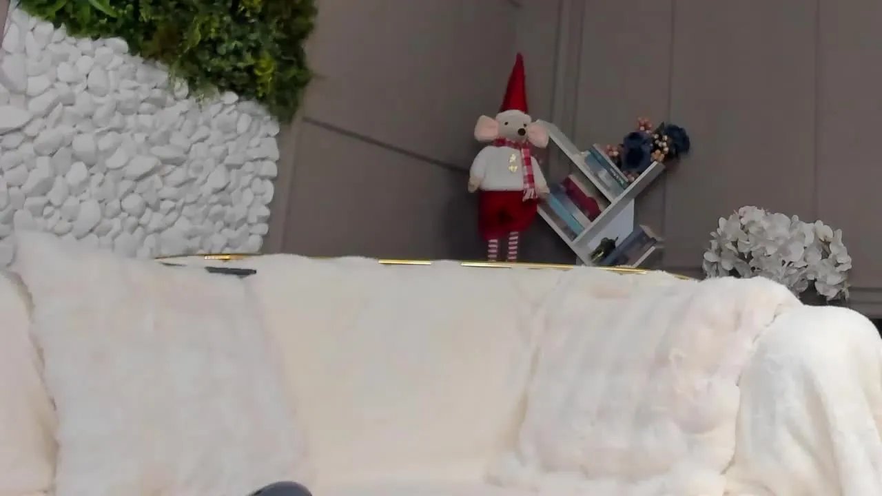 Offline Delicious_Eve on Streamray