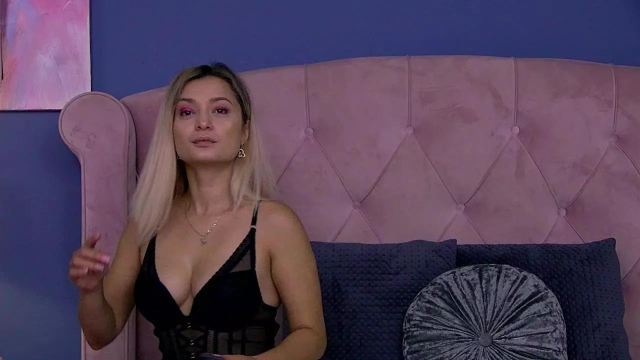 DenisseRyde on Streamray 