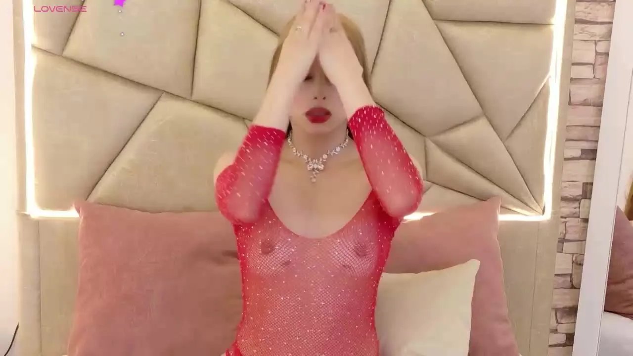 Offline EhlaVey on Streamray