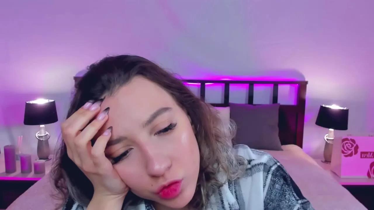 EmiliaDon on Streamray 