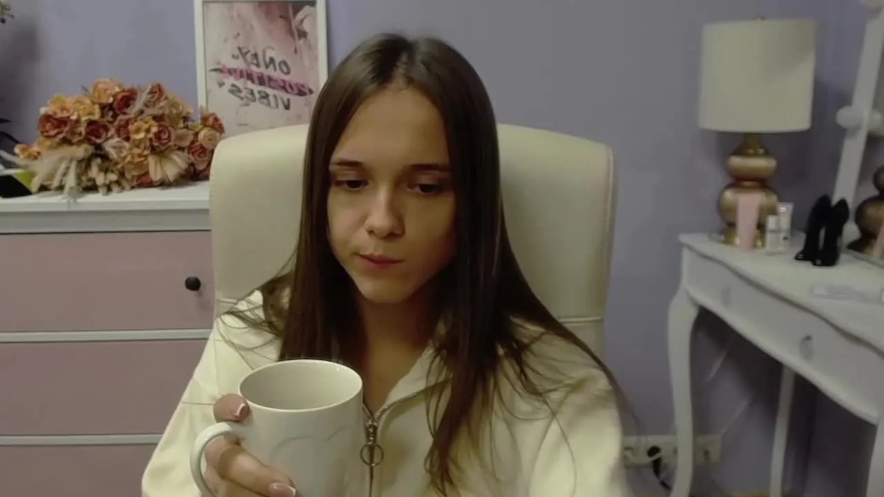 Offline emily_dream on Streamray