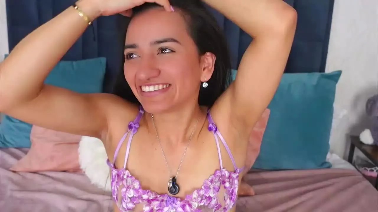 Freechat EmilyPrincy on Streamray