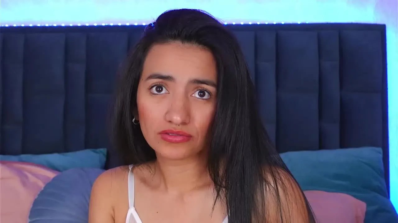 Freechat EmilyPrincy on Streamray