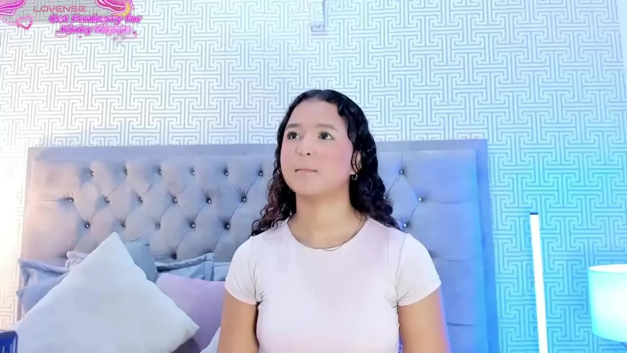 Offline EvaLuuna on Streamray