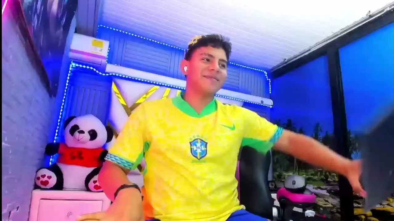 FuckRichi20 on Streamray