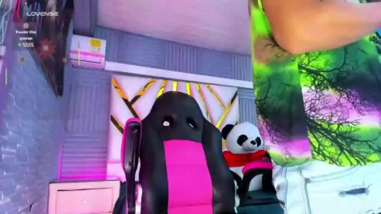 FuckRichi20 on Streamray