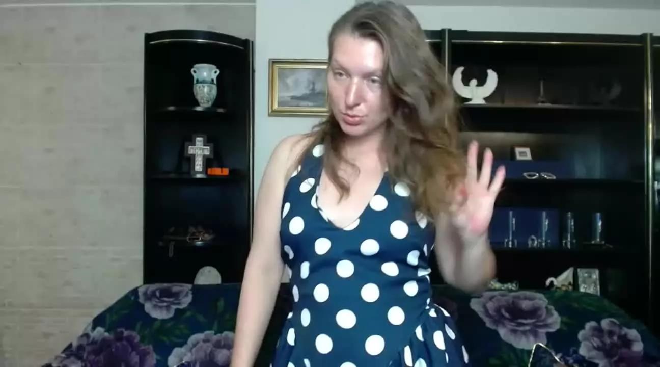 GlamyWife on Streamray 